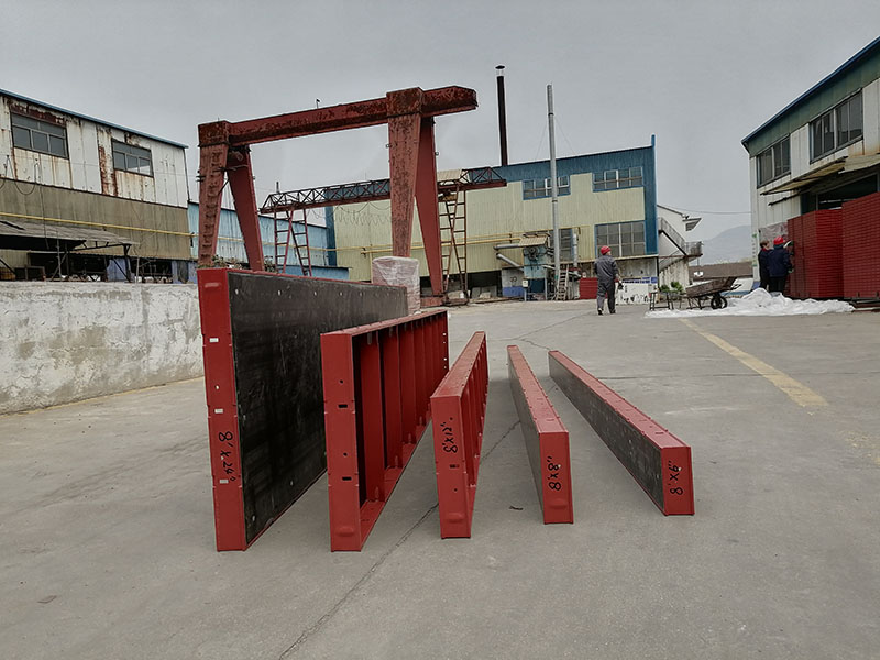 Encofrado de construcción, encofrado de acero y madera